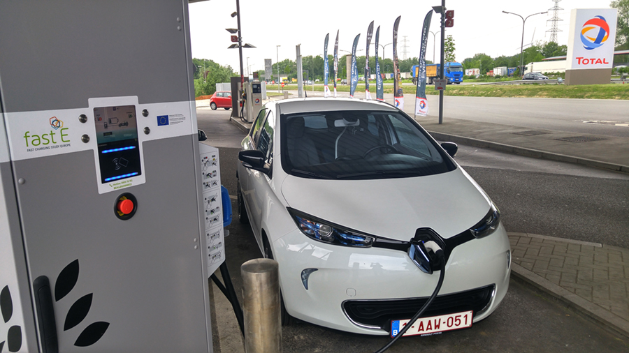 Total et Fast-E allient leurs forces pour le reseau belge de points de recharge electrique